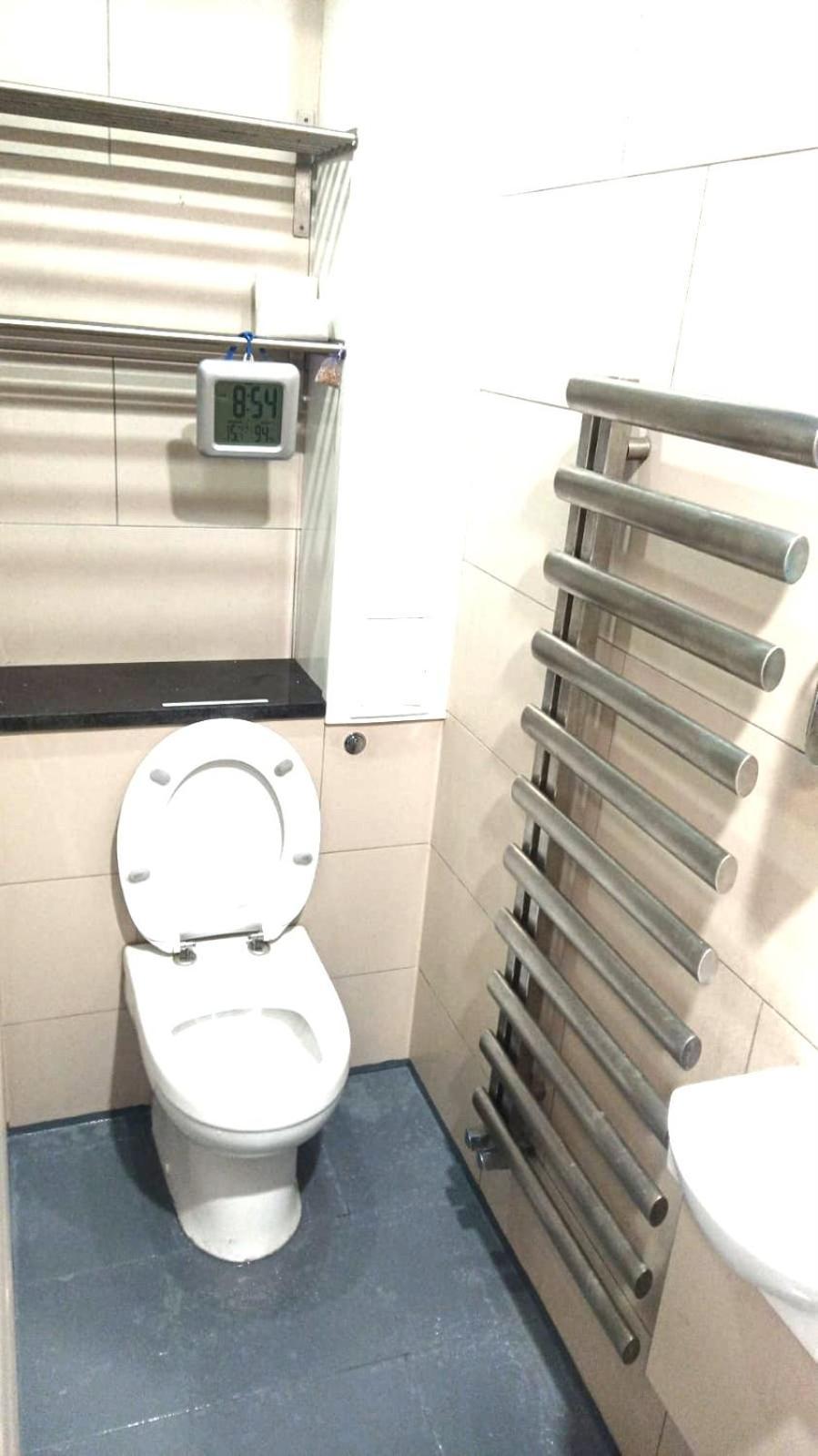 Quarto em Acomodações Particulares Luxurious Soft Water Air Conditioning Tv Bitcoin
